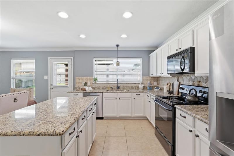 1712 Heron Drive, Aubrey TX 76227 - Photo 17