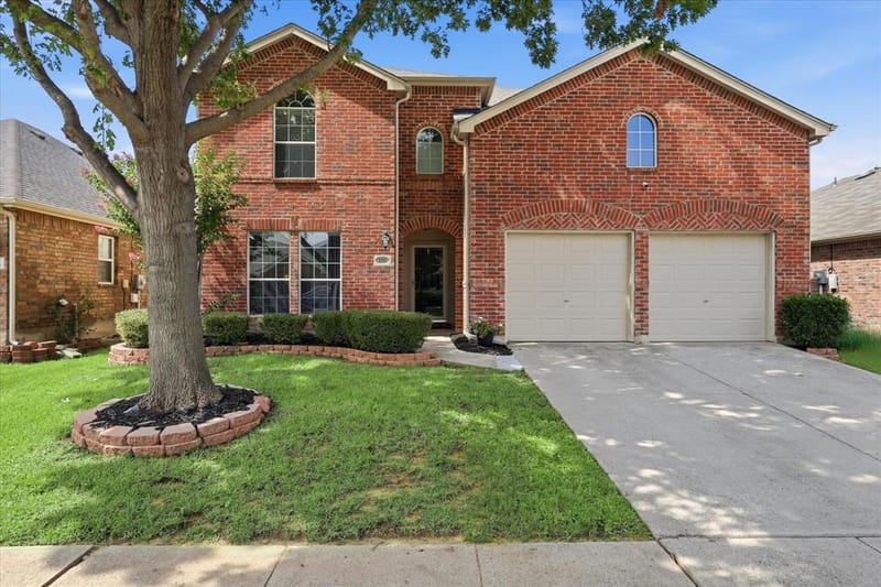 1712 Heron Drive, Aubrey TX 76227