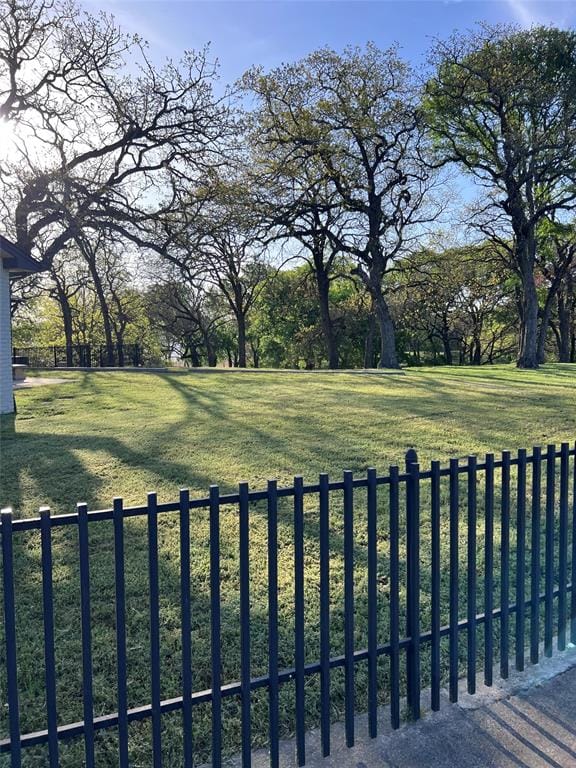 7342 Briar Road, Azle TX 76020 - Photo 32