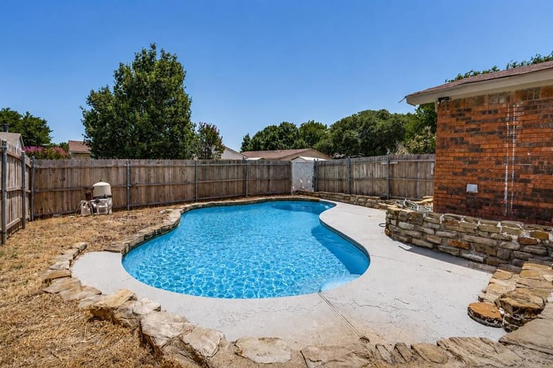 7334 Oakmore Drive, Dallas TX 75249 - Photo 17