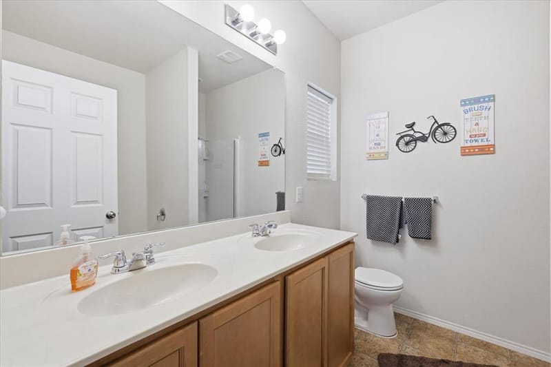 1805 Megan Creek Drive, Little Elm TX 75068 - Photo 13
