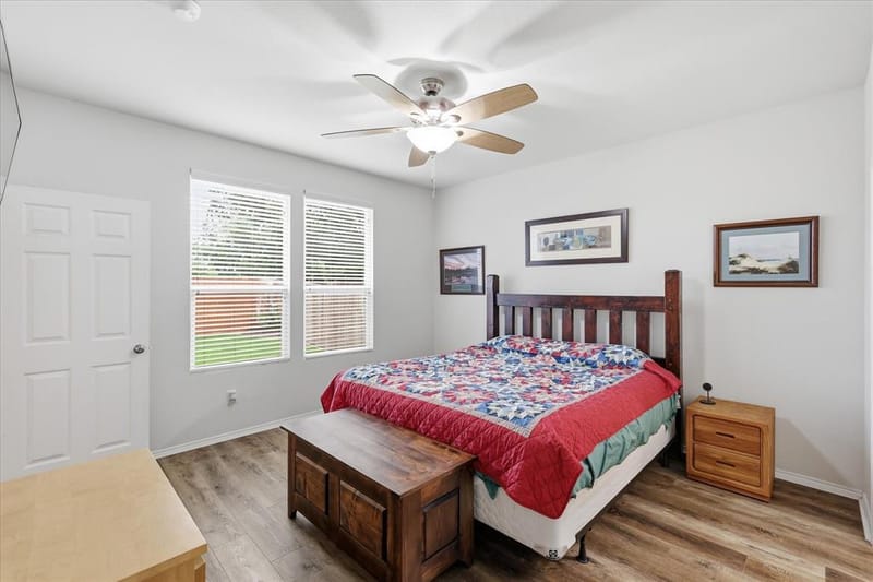1805 Megan Creek Drive, Little Elm TX 75068 - Photo 11