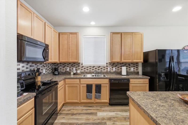 1805 Megan Creek Drive, Little Elm TX 75068 - Photo 8
