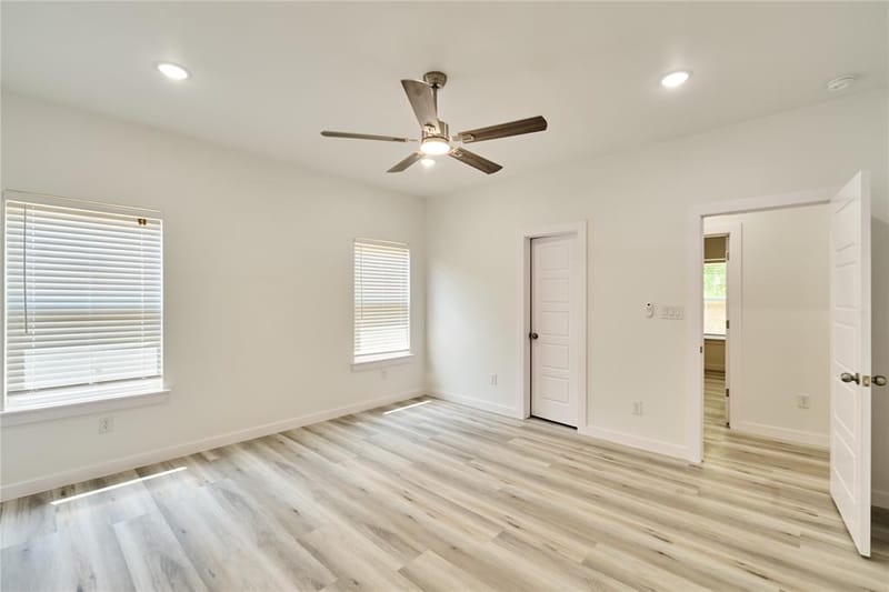 1405 E Maddox Avenue, Fort Worth TX 76104 - Photo 28