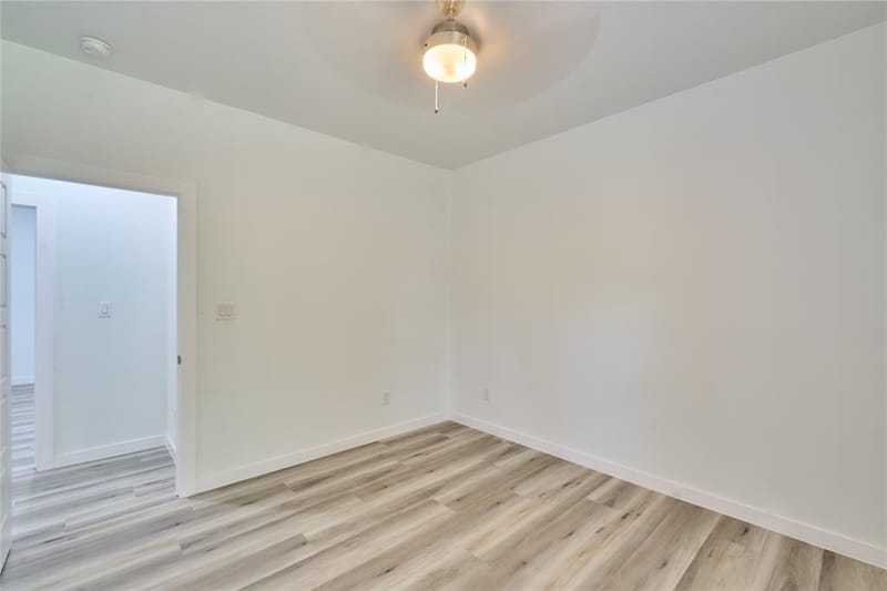 1405 E Maddox Avenue, Fort Worth TX 76104 - Photo 34