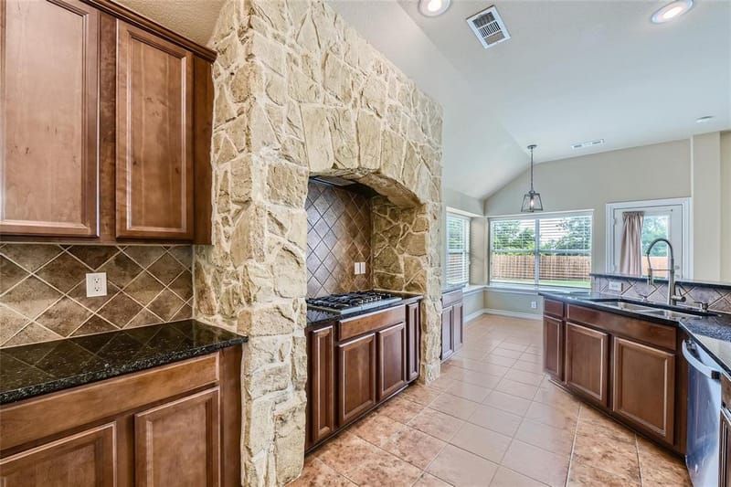 5441 Threshing Drive, Fort Worth TX 76179 - Photo 4