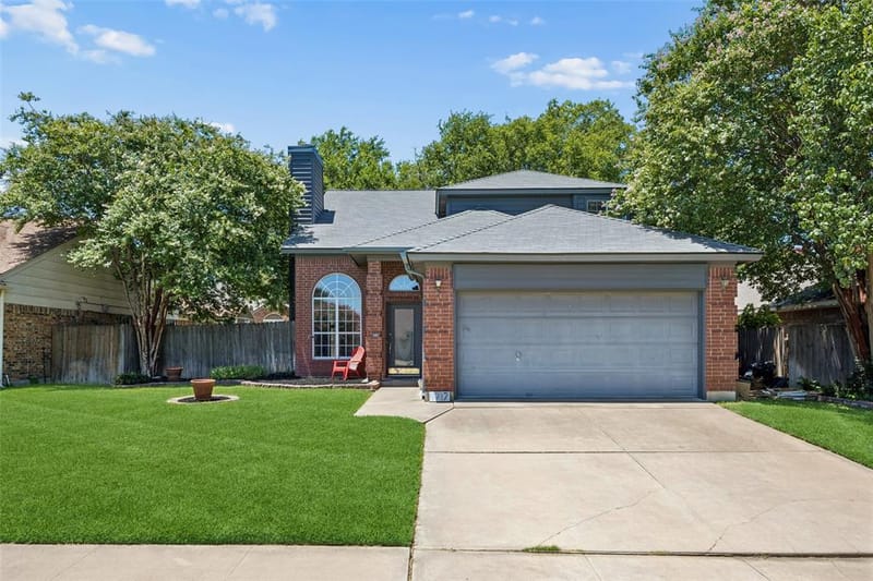 6717 Wooddale Drive, Watauga TX 76148