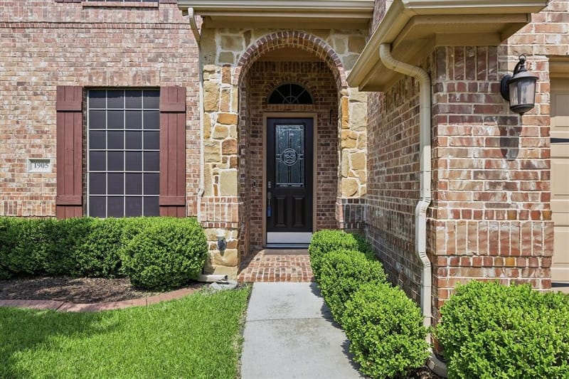 1905 Fountain Meadows Drive, Euless TX 76039 - Photo 19