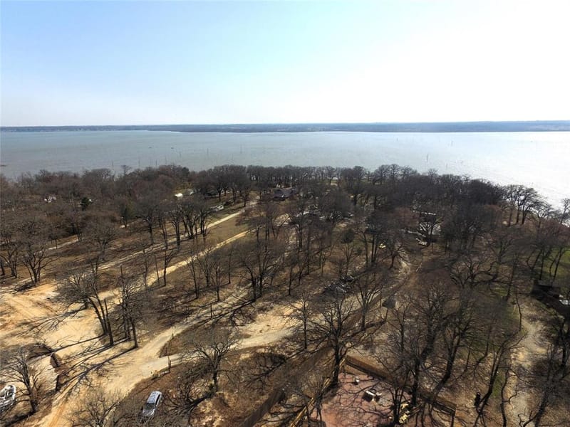 8085 Lakeview Drive, Quinlan TX 75474
