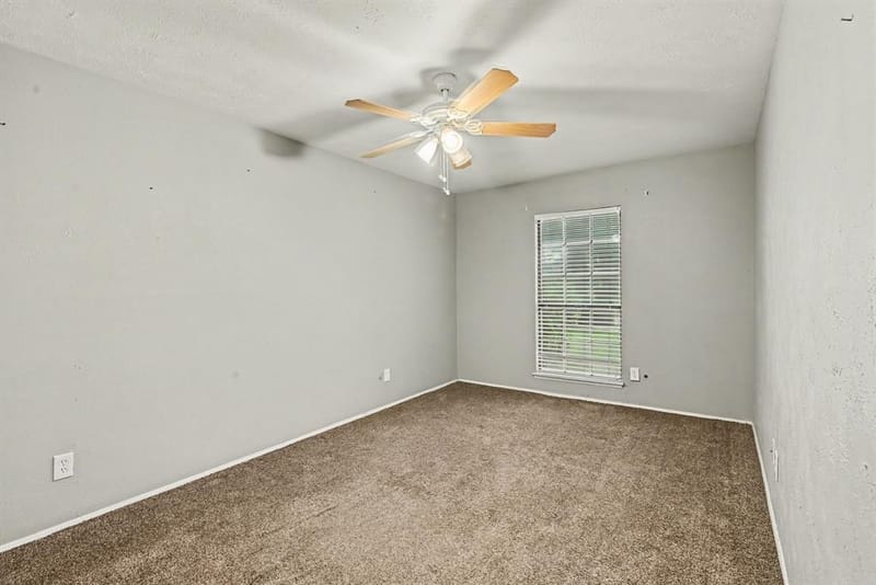 7813 Acapulco Road, Fort Worth TX 76112 - Photo 13