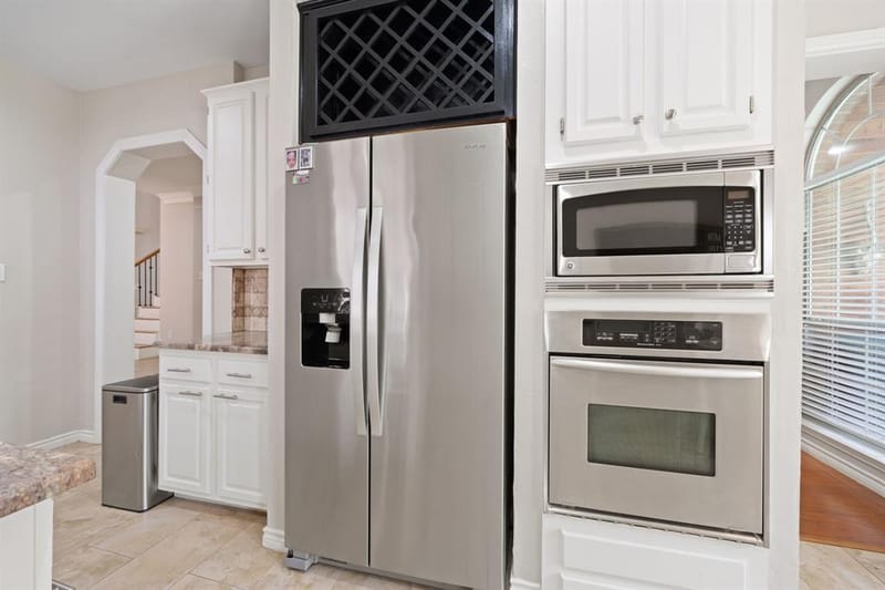617 Highland Meadows Drive, Highland Village TX 75077 - Photo 10