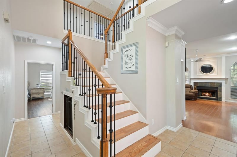 617 Highland Meadows Drive, Highland Village TX 75077 - Photo 4