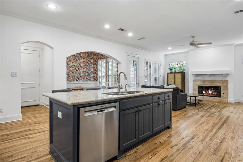 5914 Velasco Avenue, Dallas TX 75206 - Photo 16