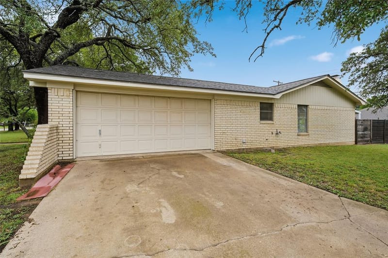 901 Rambler Drive, Waco TX 76710 - Photo 4