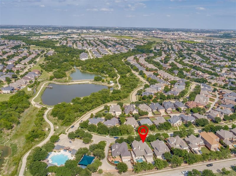 10325 Fire Ridge Drive, Frisco TX 75033 - Photo 2
