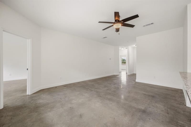 317 Ridgeway, Weatherford TX 76086 - Photo 7