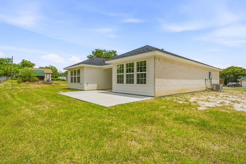 317 Ridgeway, Weatherford TX 76086 - Photo 25