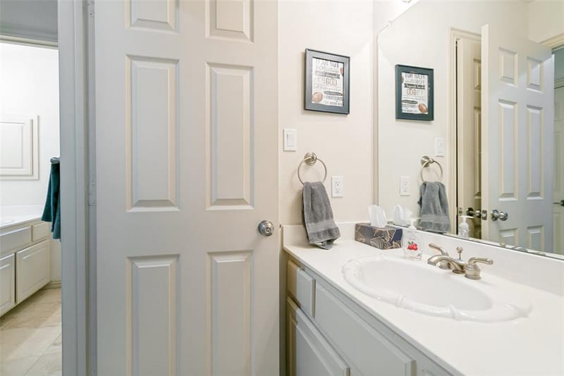 4261 Hunt Drive, Carrollton TX 75010 - Photo 20