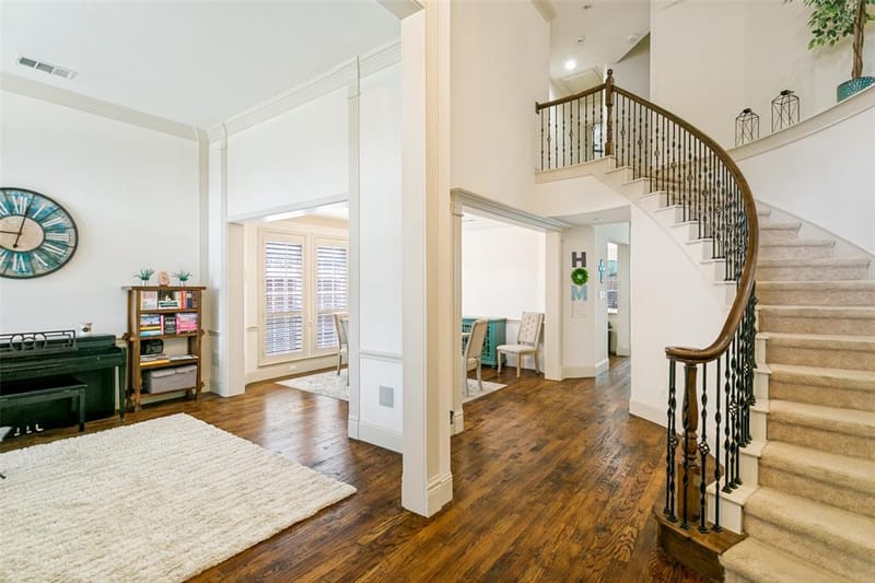 4261 Hunt Drive, Carrollton TX 75010 - Photo 4