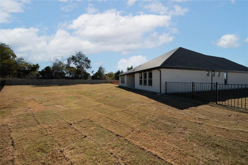 3407 Glorious Court, Heath TX 75126 - Photo 3