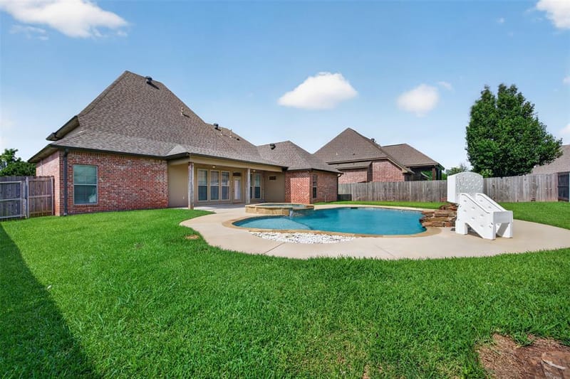 210 Poydras Avenue, Bossier City LA 71111 - Photo 32