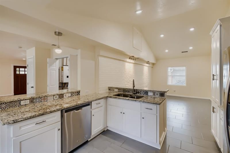 6915 E Grand Avenue, Dallas TX 75223 - Photo 13