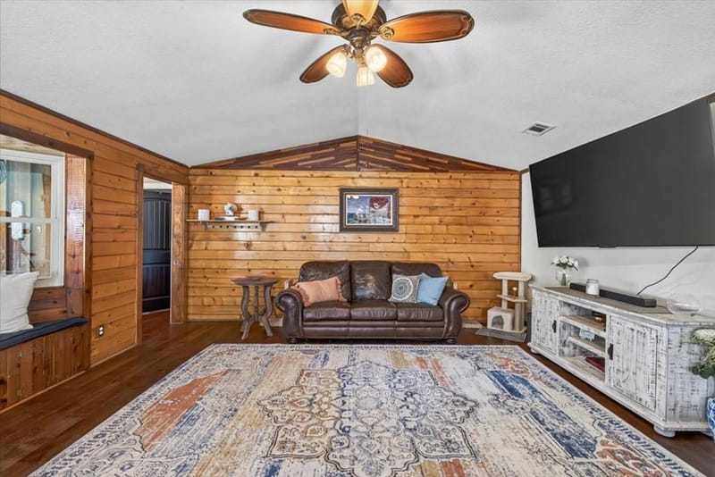 12791 Honeysuckle Circle, Eustace TX 75124 - Photo 15