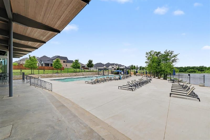 113 Lakeview Drive, Oak Point TX 75068 - Photo 11