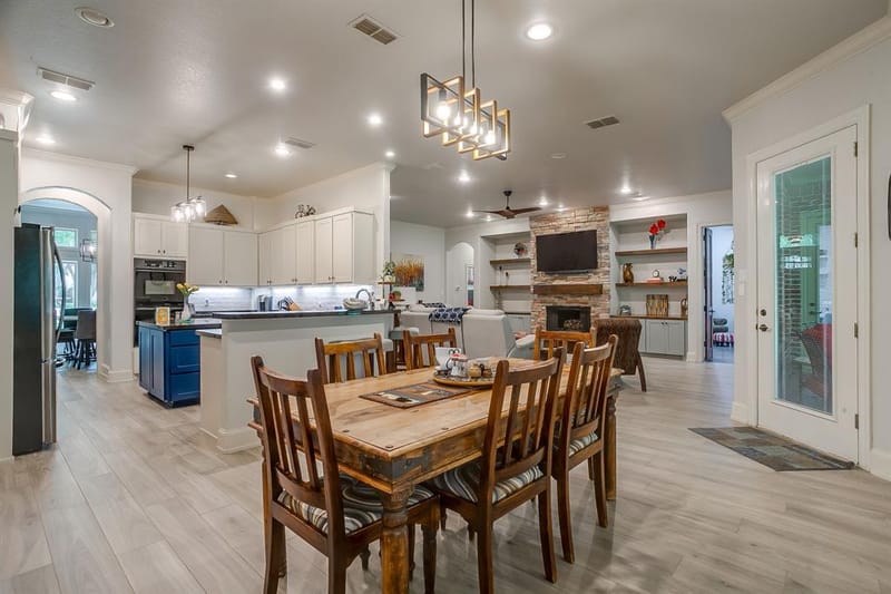 7406 Hampton Drive, Granbury TX 76049 - Photo 16