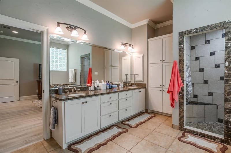7406 Hampton Drive, Granbury TX 76049 - Photo 24