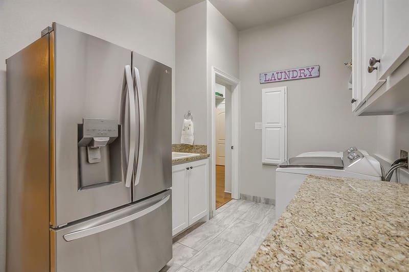 7406 Hampton Drive, Granbury TX 76049 - Photo 33