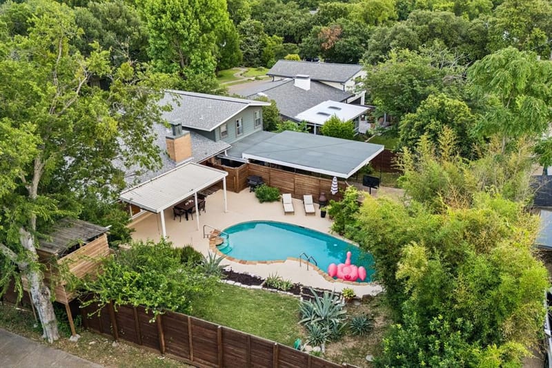 707 Bondstone Drive, Dallas TX 75218 - Photo 4