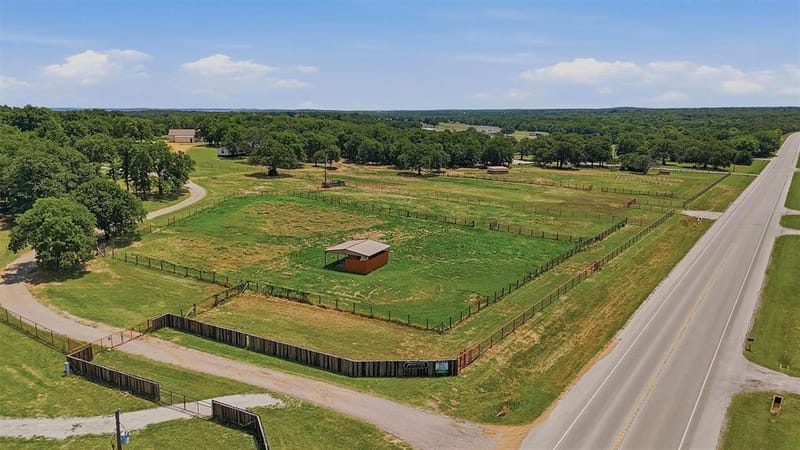 7154 E Fm 922, Valley View TX 76272 - Photo 4