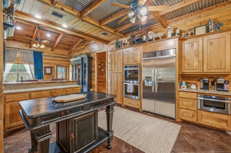 261 Dub Lane, Poolville TX 76487 - Photo 10