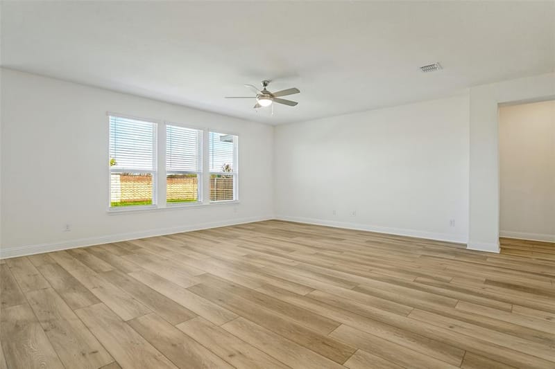116 Hudson Lane, Justin TX 76247 - Photo 12