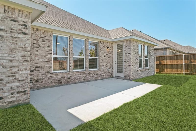 116 Hudson Lane, Justin TX 76247 - Photo 21