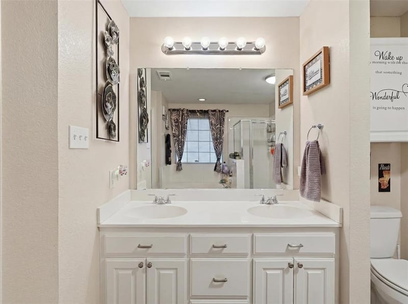 1531 Rebecca Lane, Lancaster TX 75134 - Photo 11