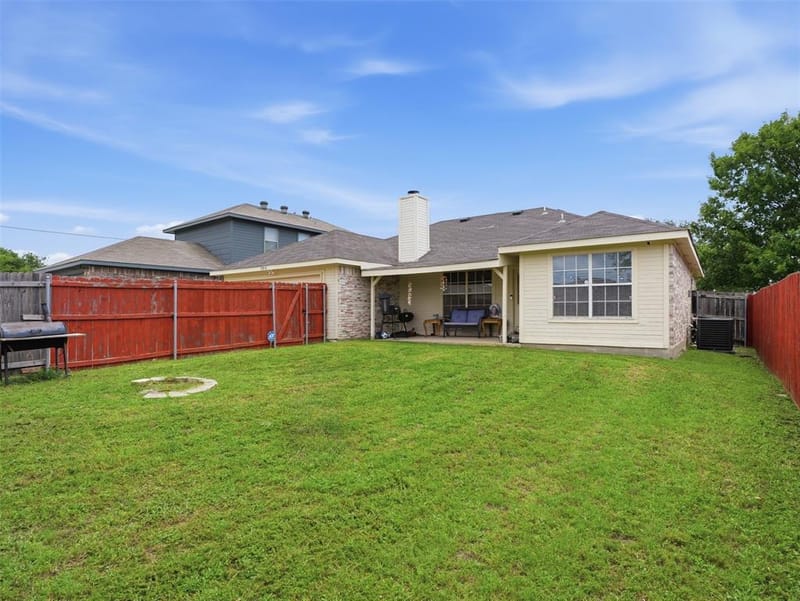 1531 Rebecca Lane, Lancaster TX 75134 - Photo 21