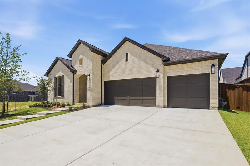 215 Driscoll Street, Allen TX 75013 - Photo 2