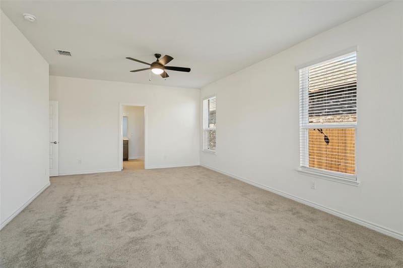 154 Hudson Lane, Justin TX 76247 - Photo 12