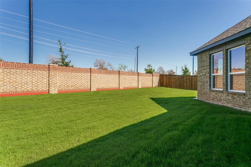 154 Hudson Lane, Justin TX 76247 - Photo 22