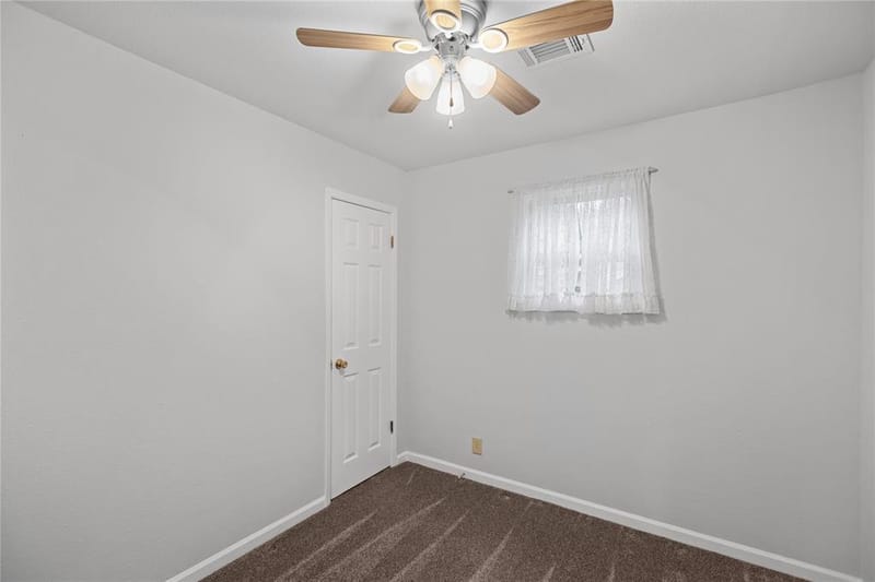 605 S Ricketts Street, Sherman TX 75092 - Photo 15