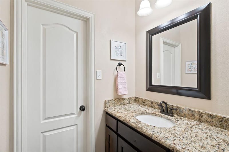 102 Brock Court, Millsap TX 76066 - Photo 22
