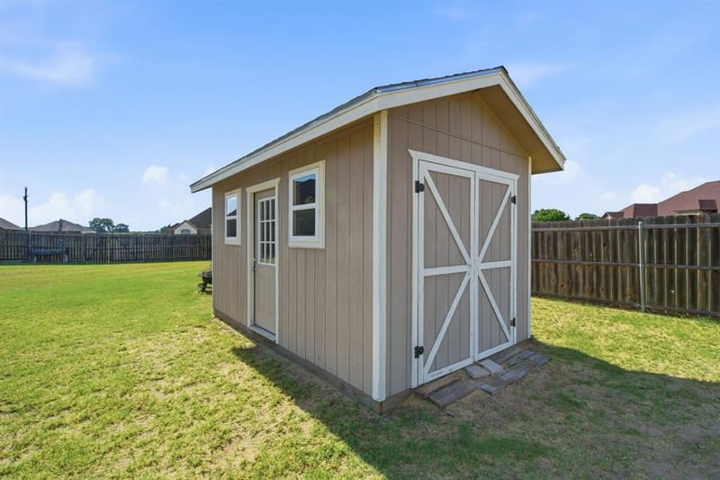 102 Brock Court, Millsap TX 76066 - Photo 37