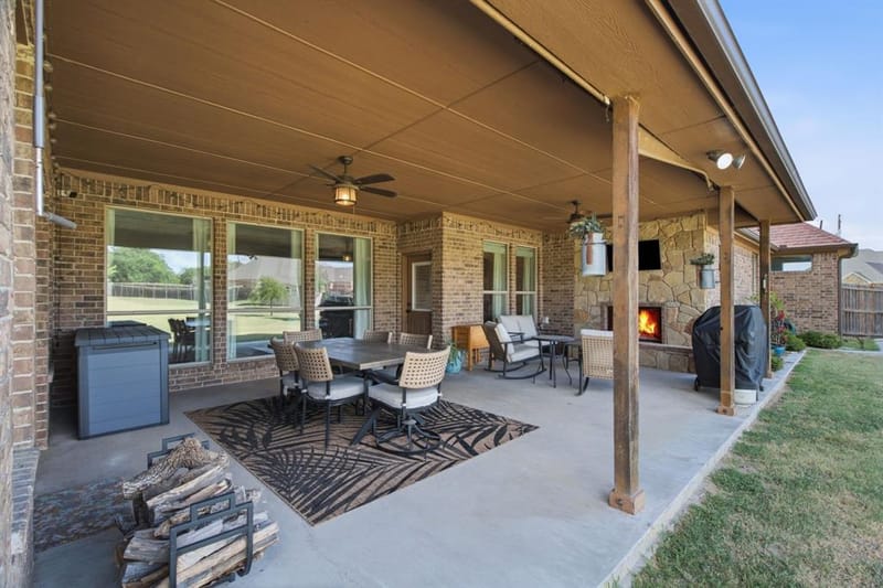 102 Brock Court, Millsap TX 76066 - Photo 35