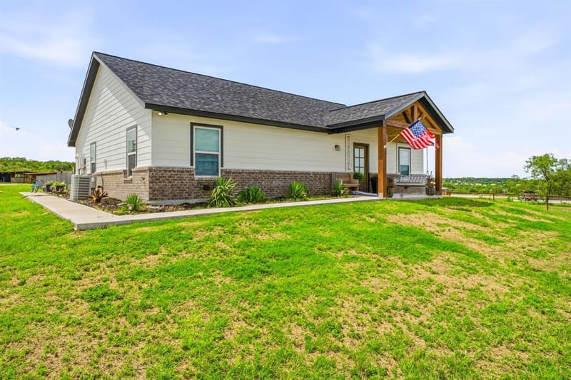 930 County Road 161 Road, Stephenville TX 76401 - Photo 3