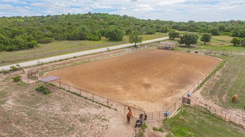 930 County Road 161 Road, Stephenville TX 76401 - Photo 32