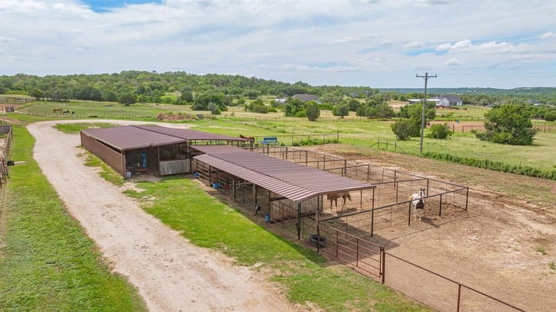 930 County Road 161 Road, Stephenville TX 76401 - Photo 28