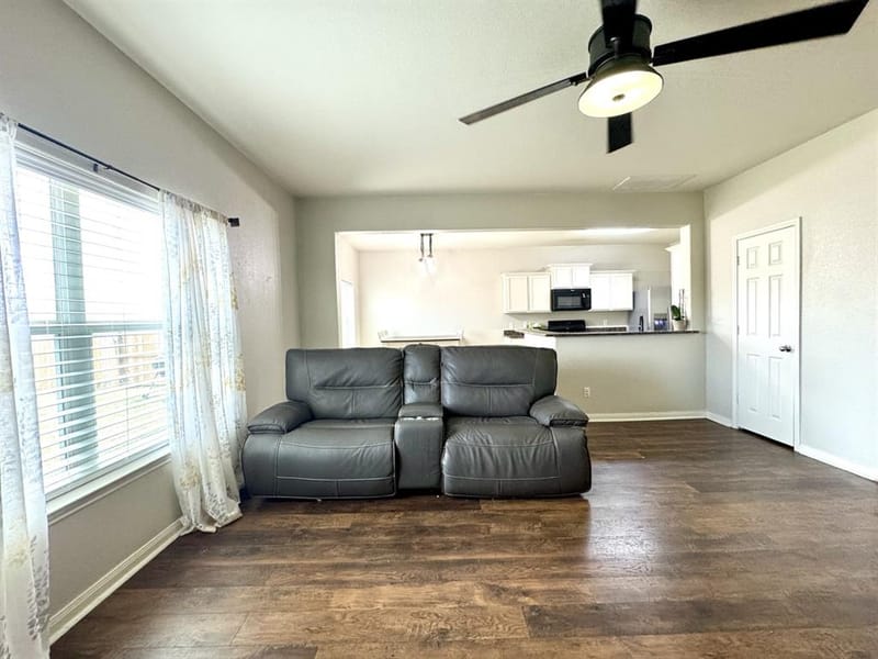 1100 Port Way, Crowley TX 76036 - Photo 6