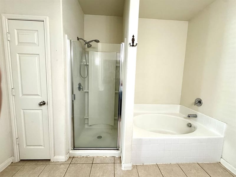 1100 Port Way, Crowley TX 76036 - Photo 18